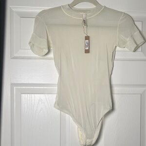 NWT SKIMS Summer Mesh T-Shirt Bodysuit in the color Bone